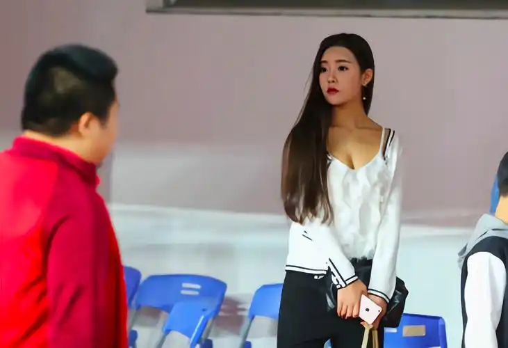 老婆谭龙老婆王大雷老婆金敬道老婆蒿俊闵老婆于大宝老婆张稀哲老婆