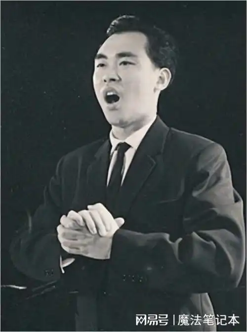 朱逢博的丈夫施鸿鄂那年雨夜女追男一生未对妻子说我爱你