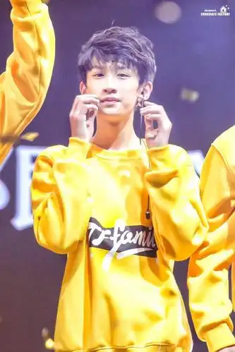 tf家族练习生陈泗旭曾被父母送去戒网学校现况太令人心碎了