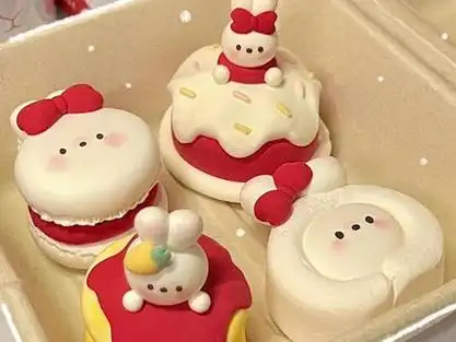 祝大家新年甜甜#新年快乐 #甜品 #超轻粘土 #手工diy