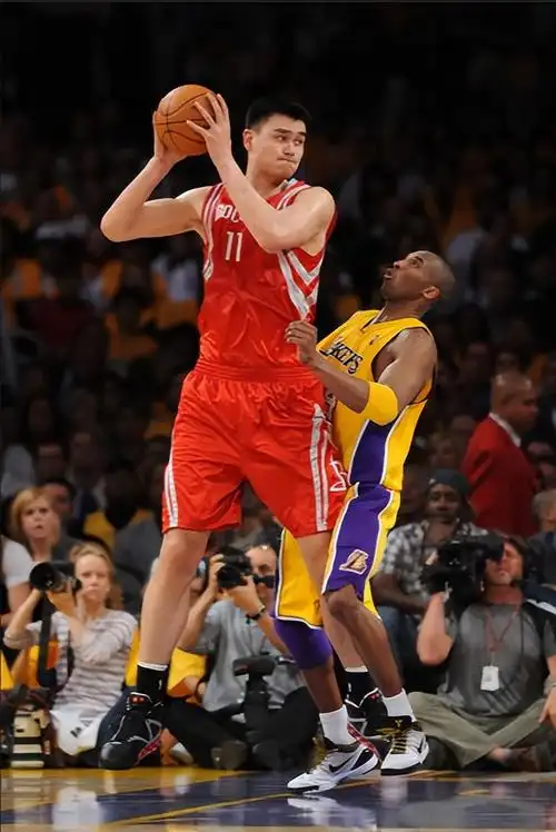 内线姚明 大梦 外线麦迪 哈登)