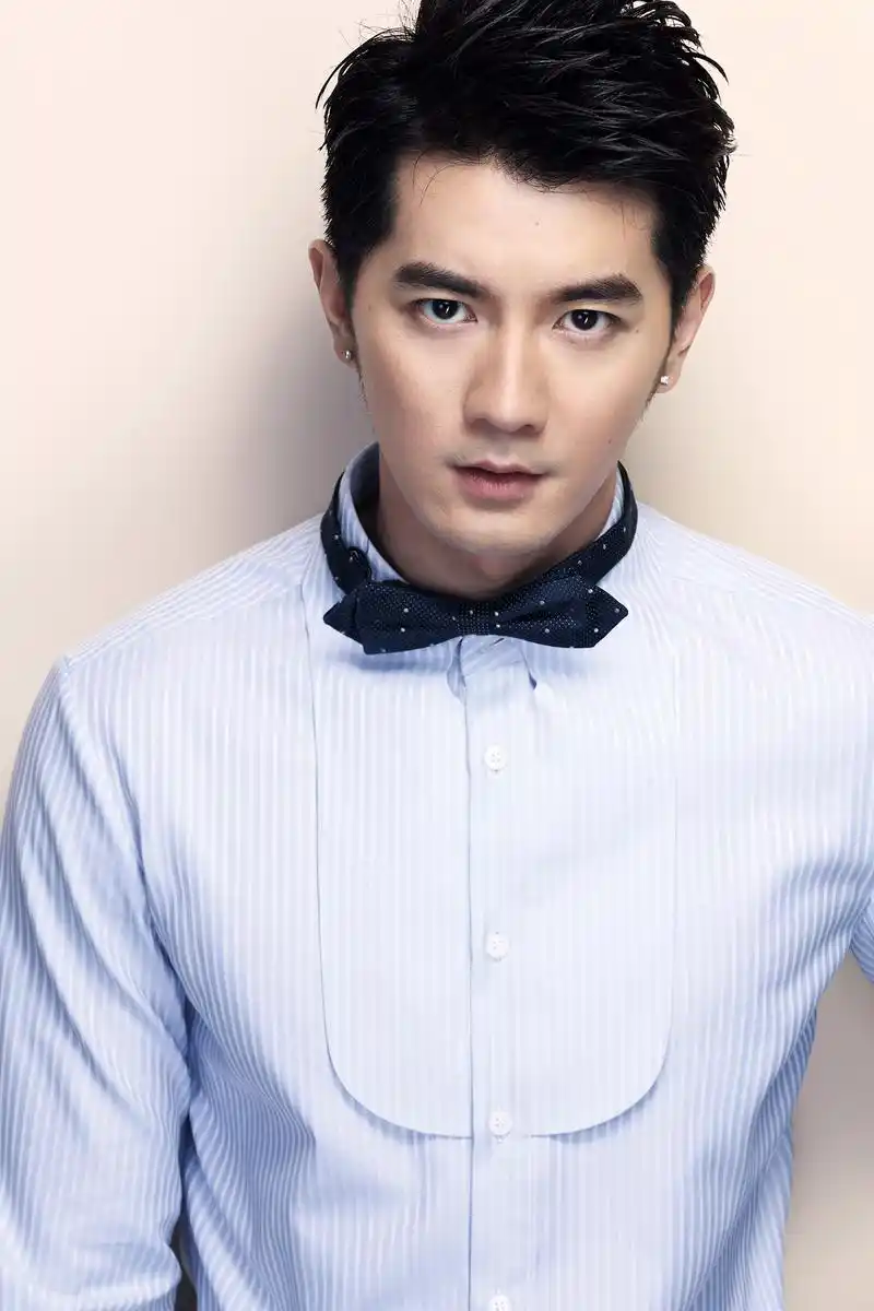 p>刘潮(ryan,      ),1989年5月25日出生于北京市,中国内地影视男