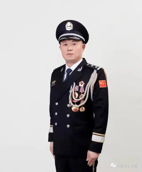 临颍民警王安定当选2021河南"最美基层民警"_马某某_男子_公安局