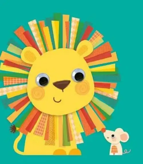 他们选择用撕纸粘贴的方法为狮子做假发,孩子们津津乐道,连忙一起行动