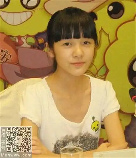 徐娇更自曝其实半年前已拍下这组照片"嗯,整套图不知不觉拖了半年了!