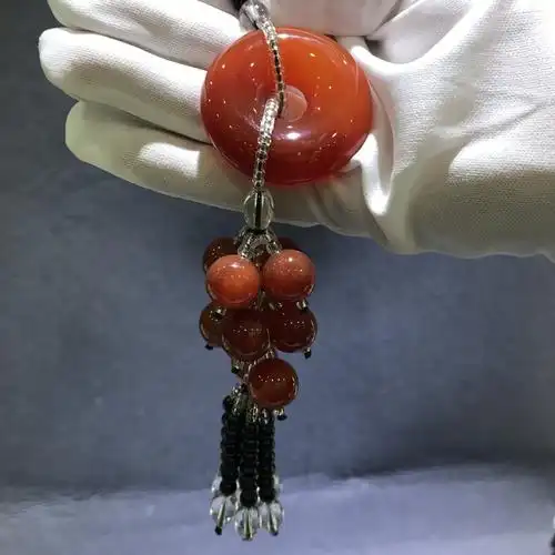 【车挂玉髓天然玉石玛瑙平安扣玛瑙包挂车载内挂玉石钥匙扣挂件】价格