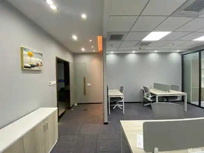 绿洲中环,佣金一个月,精装70平小户型办公室,家具全配随时看