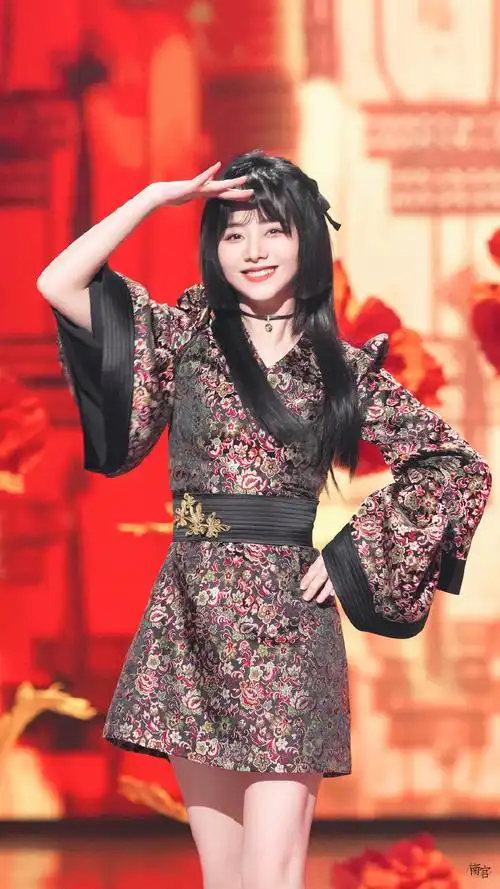 谭松韵王牌对王牌净土舞台