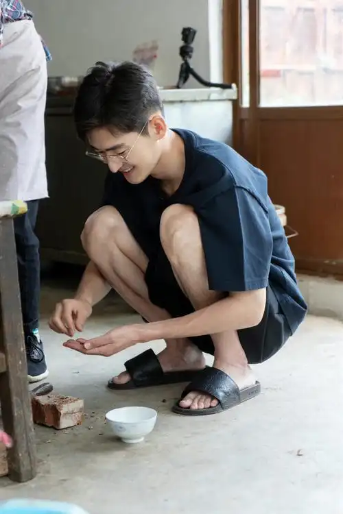 张翰牧野家族##张翰牧野家族