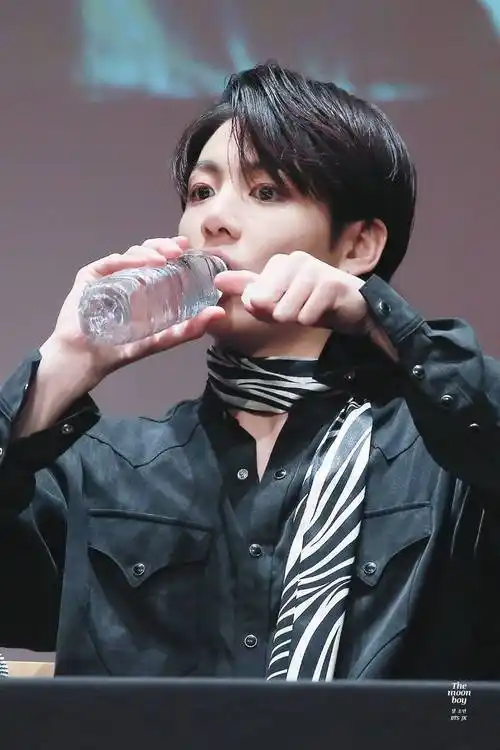 田柾国 防弹少年团bts 头像 壁纸 帅哥