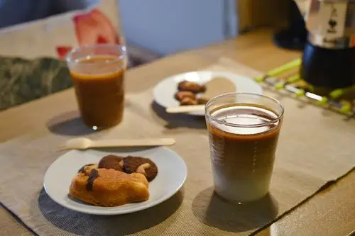 下午茶之燕麦拿铁咖啡