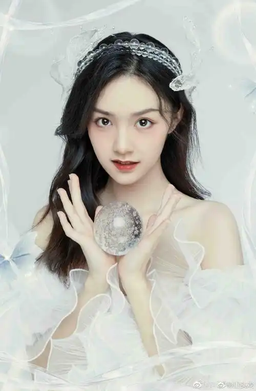 贺美琦通过北电复试##tfboys魔法城堡贺美琦通过北电复试