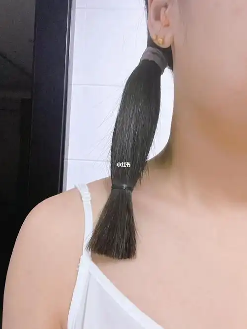 自己在家剪齐发尾