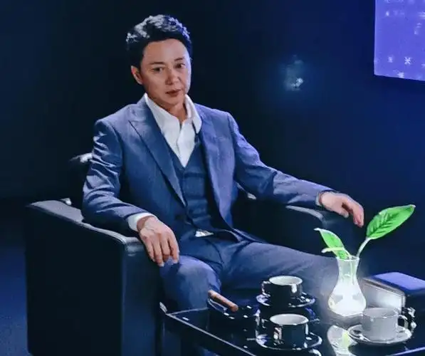 刘奕君又官宣新剧《不完美受害人》,合作杨阳,搭档周迅很稳