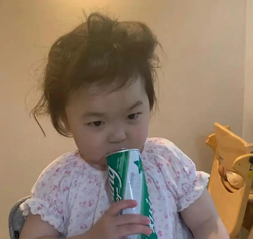 奇奇怪怪的阿嘎表情#黄夏温 #哈温表情包 #哈温 #谁懂啊真的好可爱