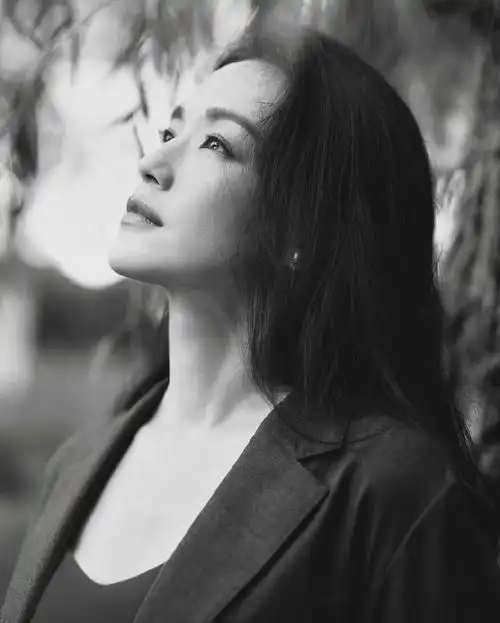 舒淇nowness黑白写真图片
