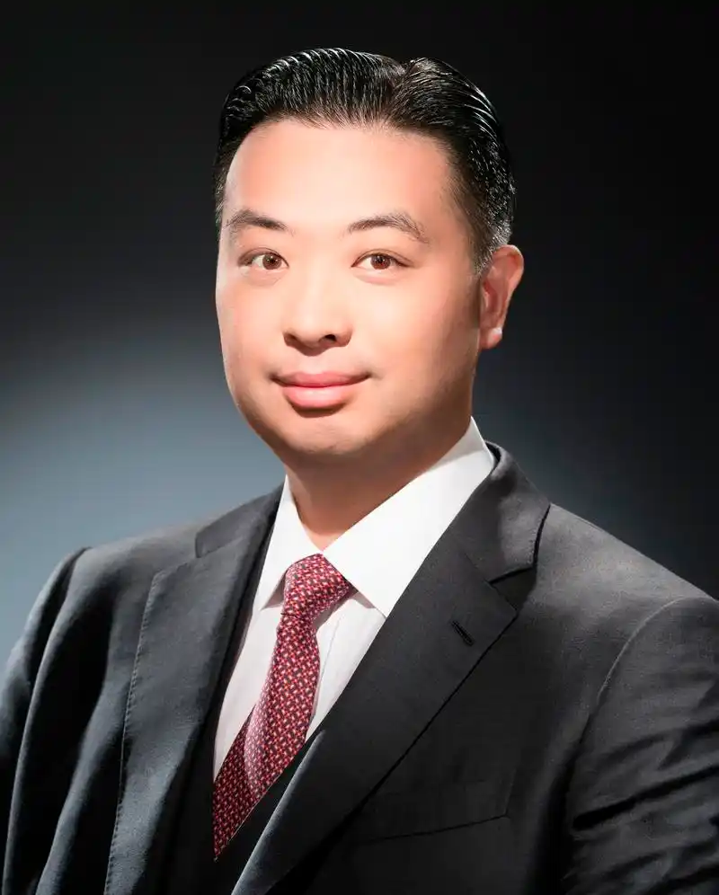 企业家韩世灏博士成功之路以自身经验勉励年轻创业者