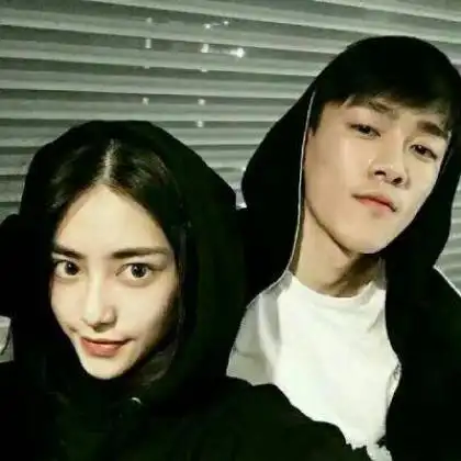 qq个性情侣头像一男一女霸气超拽社会