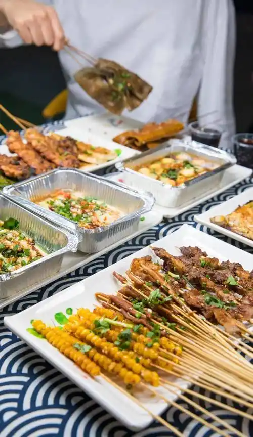 火候泉州,蘸料,烧烤手法,每一步都烂熟于心98元,平平无奇的食材,在他