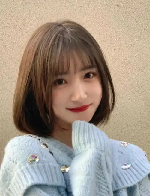 女生减龄显脸小短发推荐