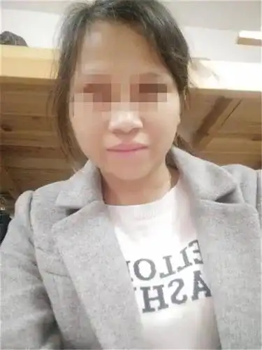 湖北一对夫妻坐车回广东途中出车祸,被烧身亡