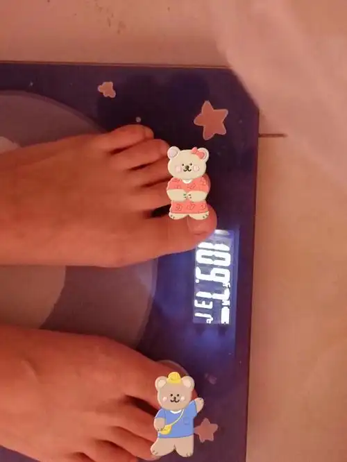 今天早上上体重秤,太惊喜啦,终于掉了01下110太难了#110斤瘦到100斤