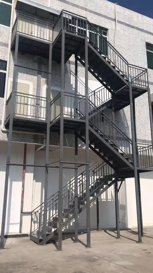 消防楼梯/深圳消防楼梯/户外铁梯/室外钢梯/楼梯/钢结构楼梯/钢梯