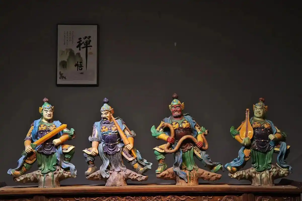 四大天王为佛教护法神,民间也有代表风调雨顺的寓意#古玩收藏 #佛像