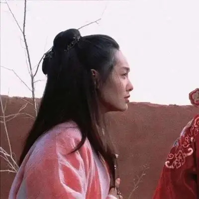 由美头网整理发布,情侣头像频道提供更多与紫霞至尊宝,大话西游相关的