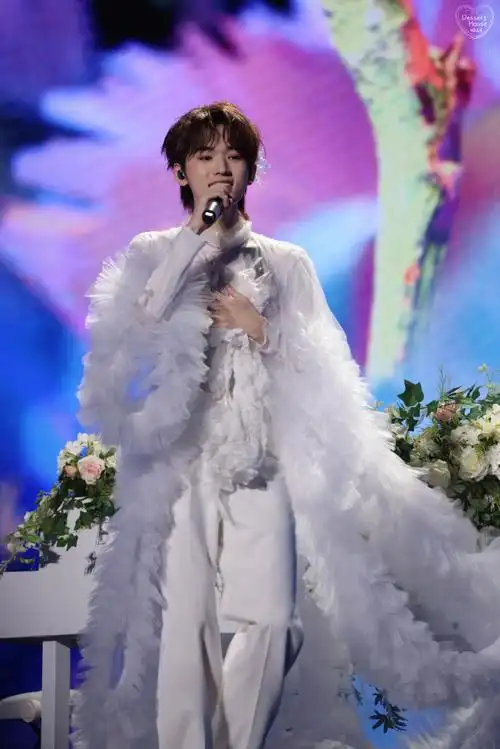 时代少年团澳门演唱会##宋亚轩楼外楼演唱会##今日星拍放送