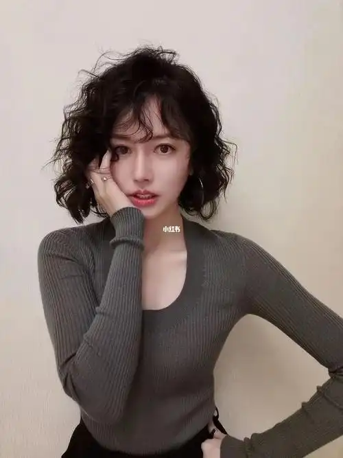 染发  #青岛烫发刘立峰  #青岛烫发天花板  #羊毛卷  #女生短发发型