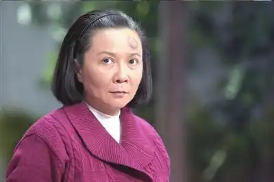 想要看更多,可以添加【menclub168】2000年,蔡明在电视剧《闲人马大姐