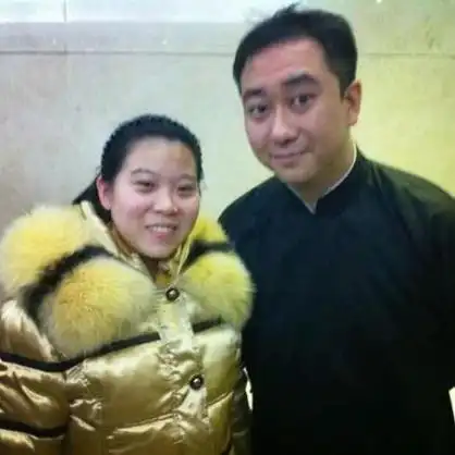 王自健老婆黄雅静照片 王自健老婆到底啥样 徐雪是谁