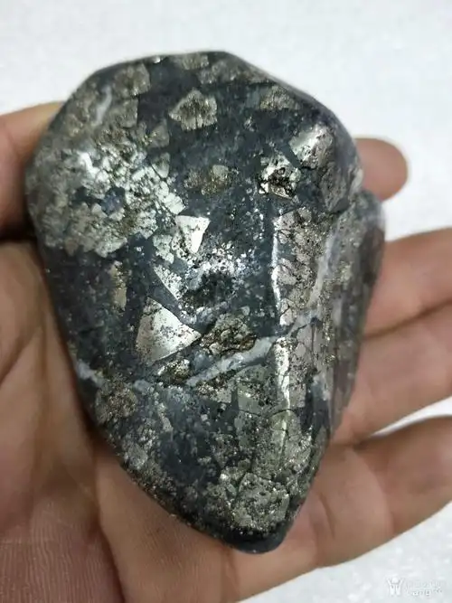 超碳铜质贵金属陨石把件