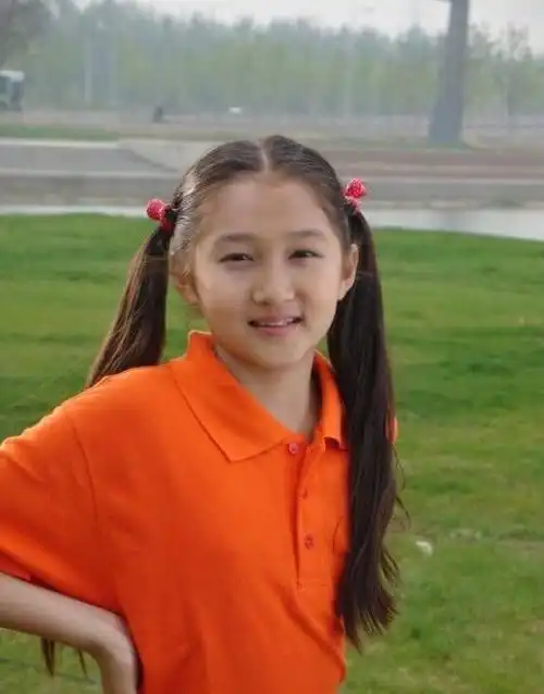 了,在第一季的时候她飞一般的形象让人不禁感叹不愧是奥运冠军的女儿