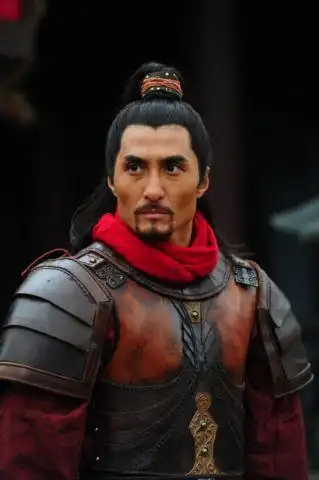 林冲扮演者(同样扮演林冲,周野芒和胡东到底谁演得好?