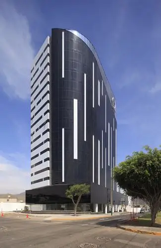 秘鲁欧米茄办公楼外观图-秘鲁欧米茄办公楼第3张图片