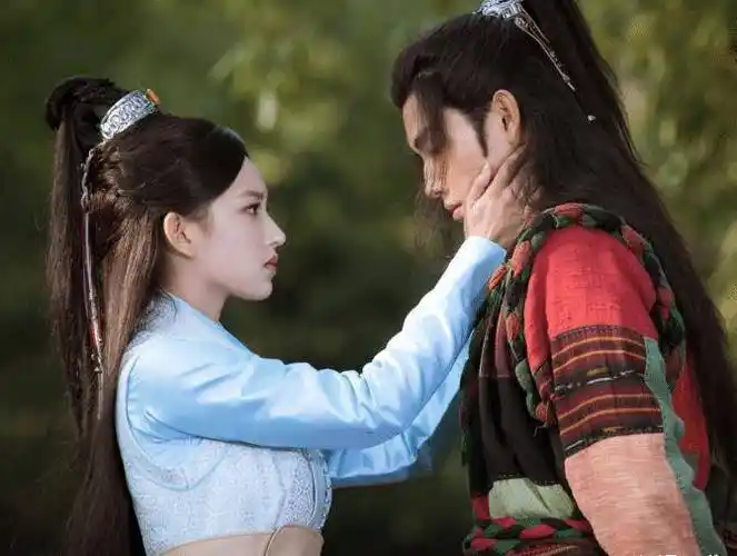 热播中,又一古装甜宠剧将袭,超甜剧照让人欲罢不能_陈飞宇_程潇_演技