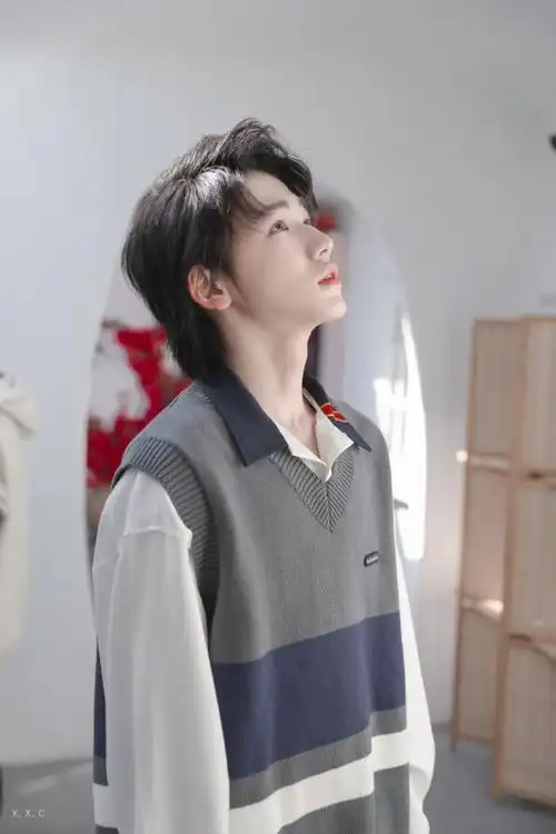 日系麻豆小轩_宋亚轩-颜值爆表头像铺-话本小说网