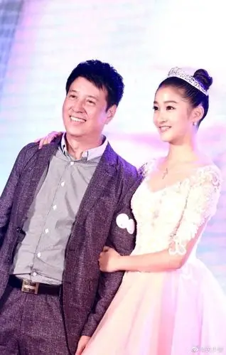 关少曾有几任妻子他和六小龄童是什么关系