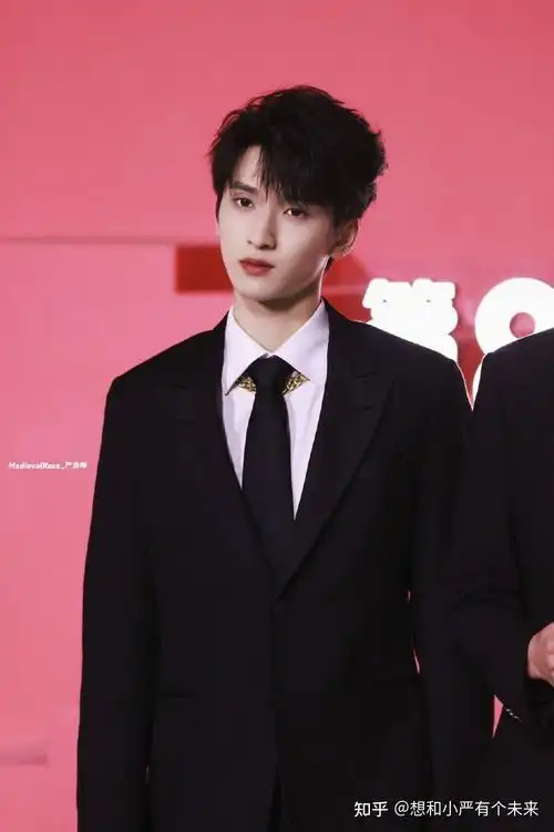 严浩翔有哪处值得被夸奖嘛? - 知乎