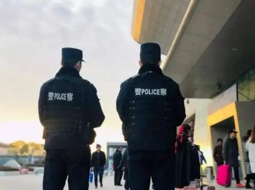 惩治袭警意见出台:你为正义负重前行时,请把背后交给我