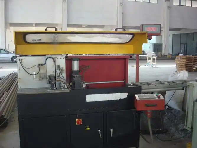 角码锯 铝合金门窗设备 全自动数控角码切割锯