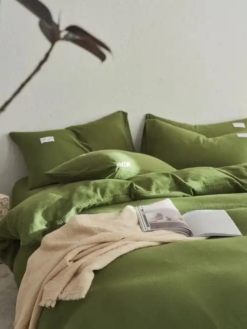 简约的设计风格加高级的橄榄绿配色真的很绝
