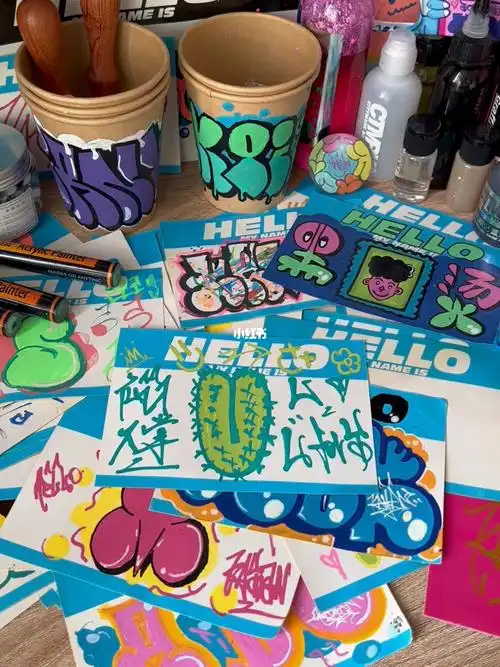 字母涂鸦一分钟教你学会画涂鸦泡泡字母u