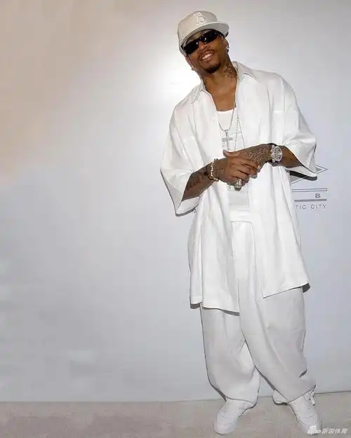 简介:nba名人堂"答案"阿伦·艾弗森球星图片,分享一组nba名人堂图片给