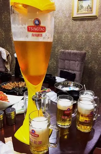 金陵烧烤龙虾坊/ 来一打烧烤,拼一桌龙虾