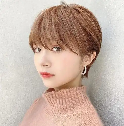 女士短发推荐挂耳短发