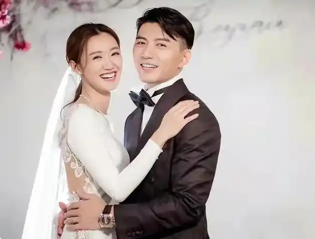 袁伟豪原因:男方上进心足,有养家责任,能抗住压力|模特|周丽淇|梁洛施