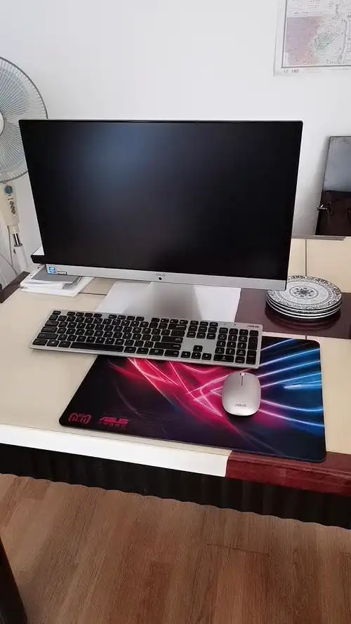 asus/华硕 华硕一体机电脑 台式机实拍图